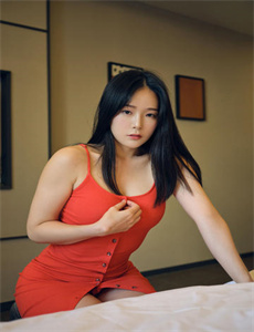 美女露出尿口让男人揉动态图网站