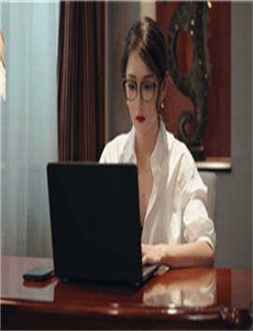 武松与潘金莲做馒头