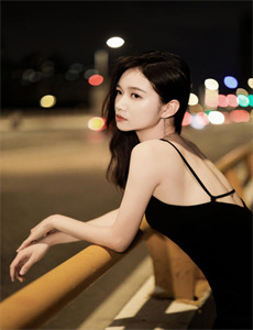 美女美女免费视频